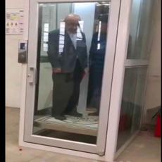 家用電梯（安全光幕、防壓觸板）